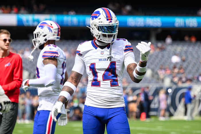 Buffalo Bills wide receiver Stefon Diggs (14) warms up before a game against the Chicago Bears at Soldier Field.